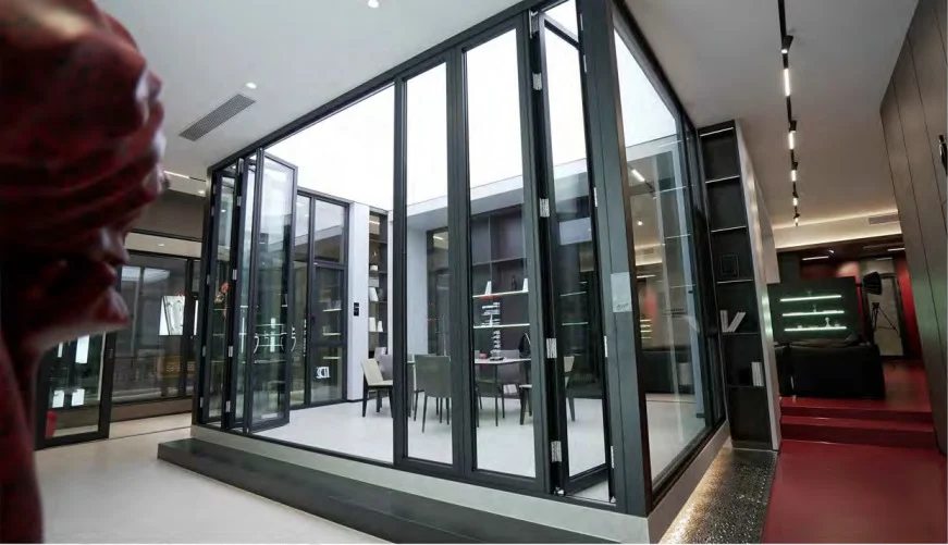 93-folding-door