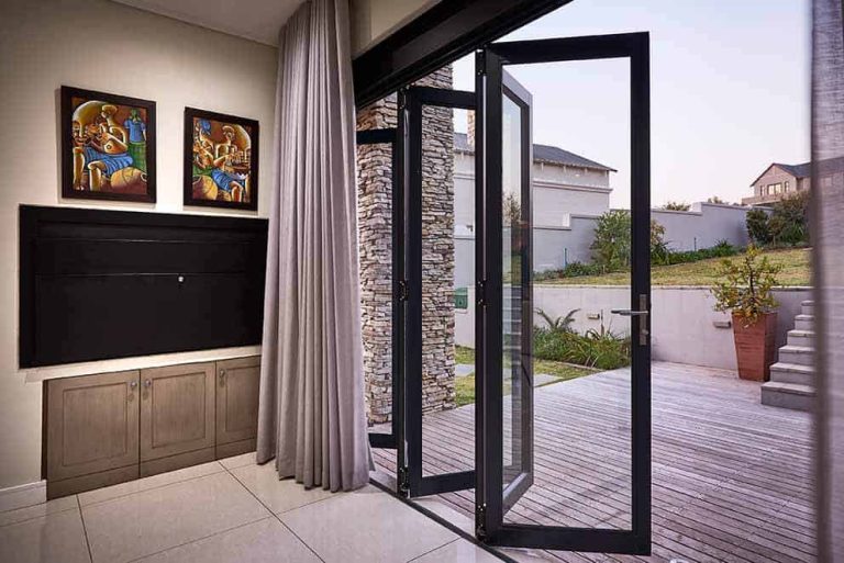 aluminum-folding-door-usa-whole-house